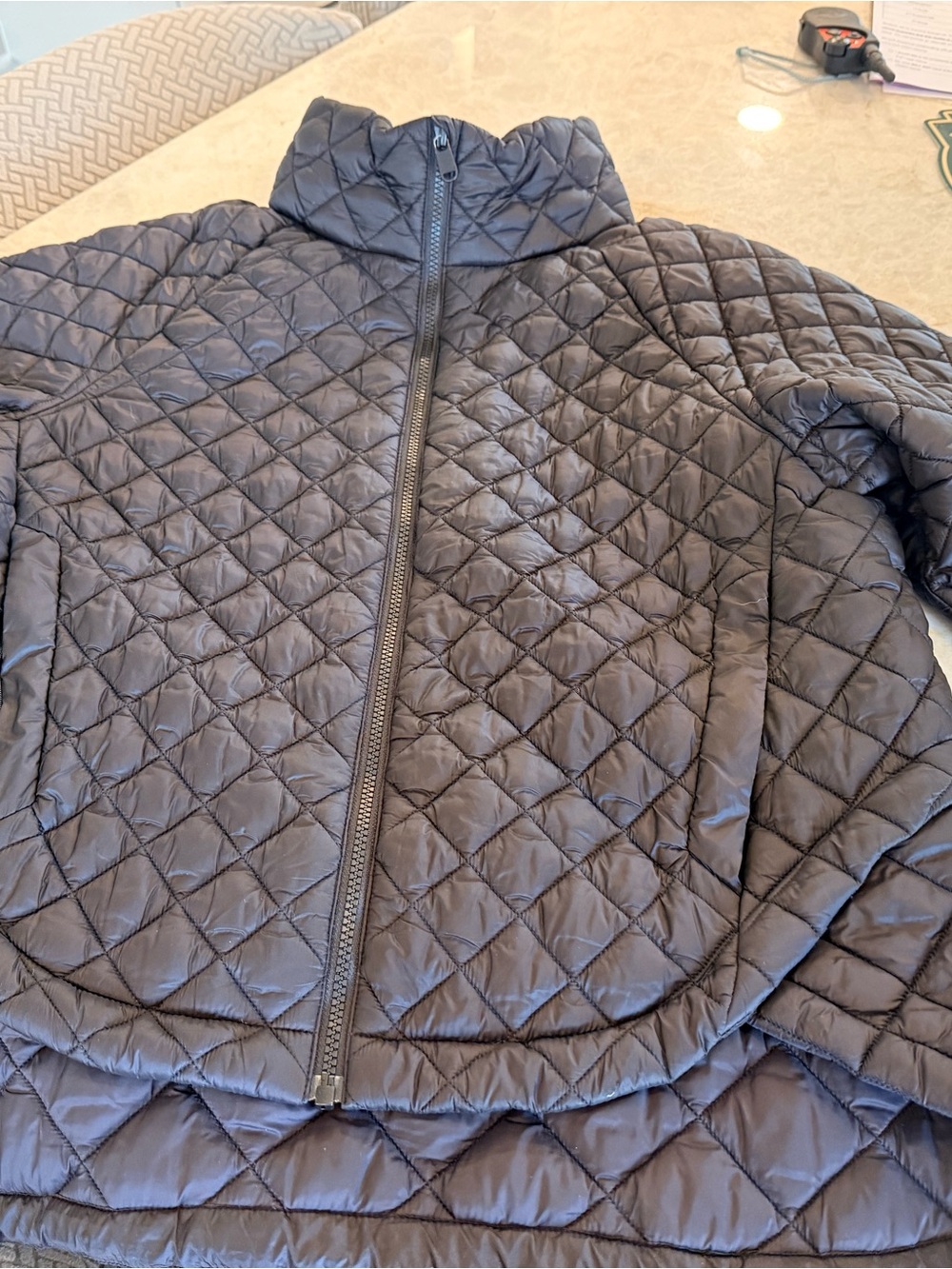Athleta Zip Quilted Puffer Jacket in black